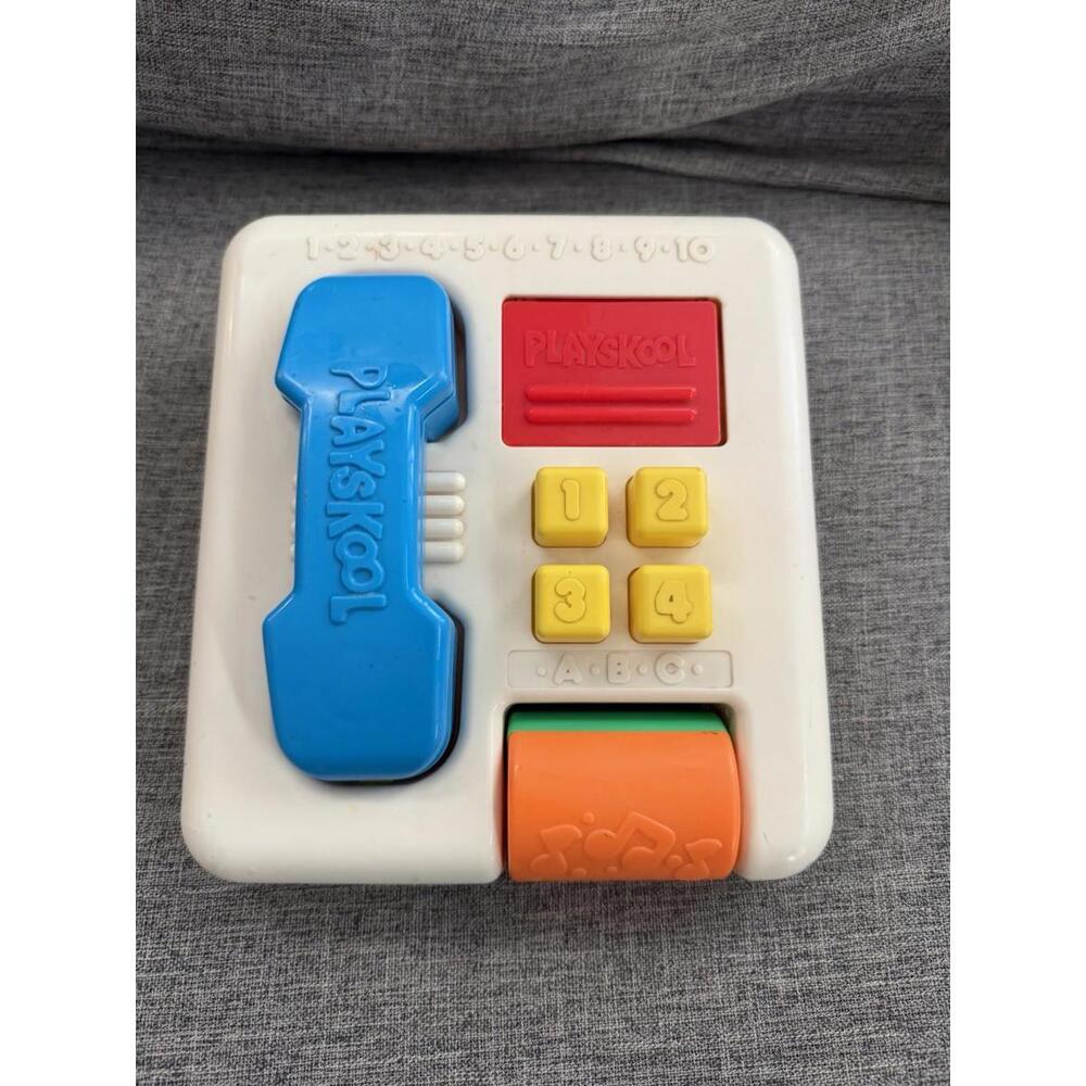 Vintage Playskool Baby Busy Pop Up Phone Telephone Rattle Spins Buttons 1989
